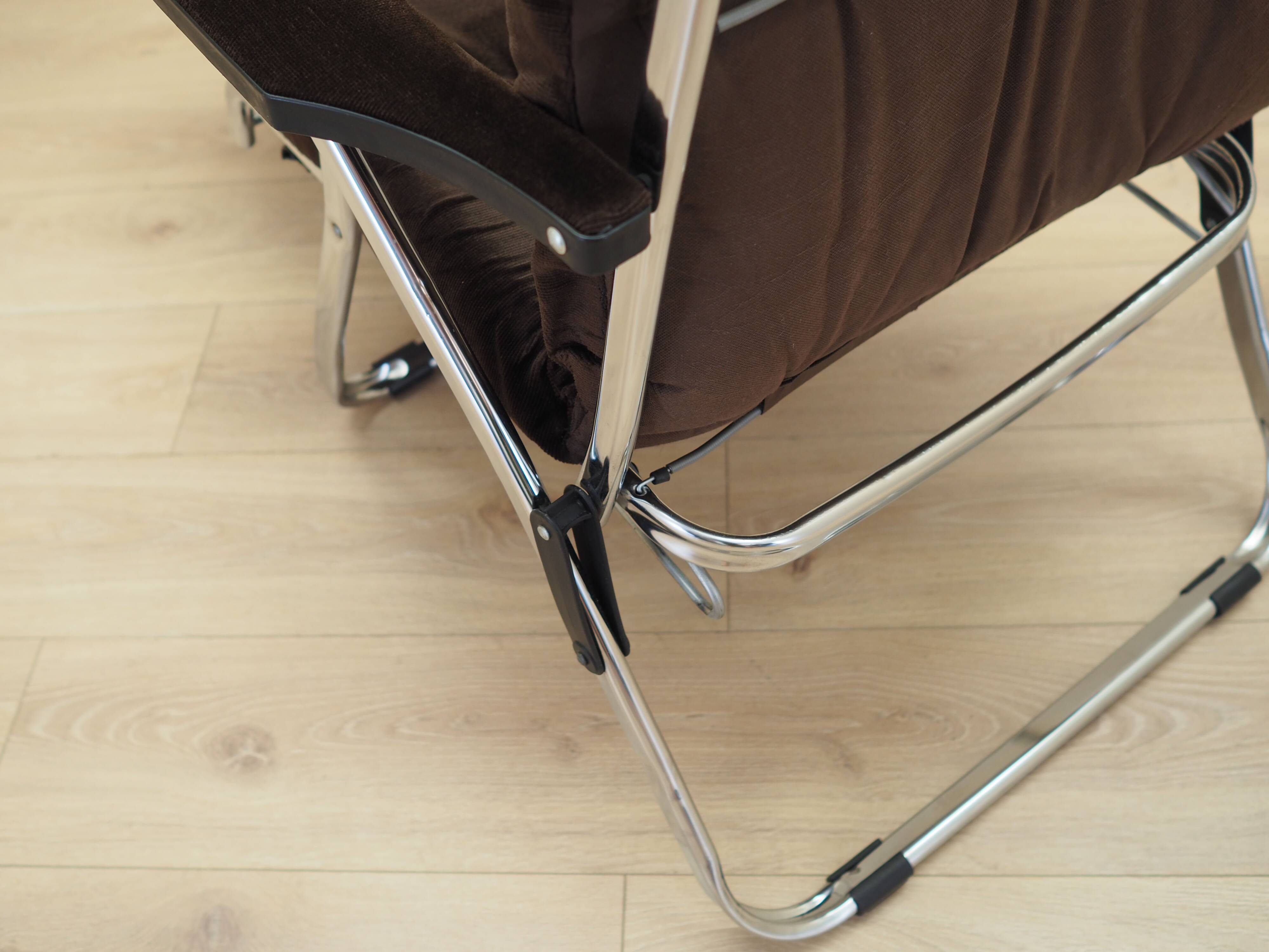 Brown velour armchair, Danish design, 1970s, production: Denmark