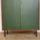 Armoire verte en chêne vintage