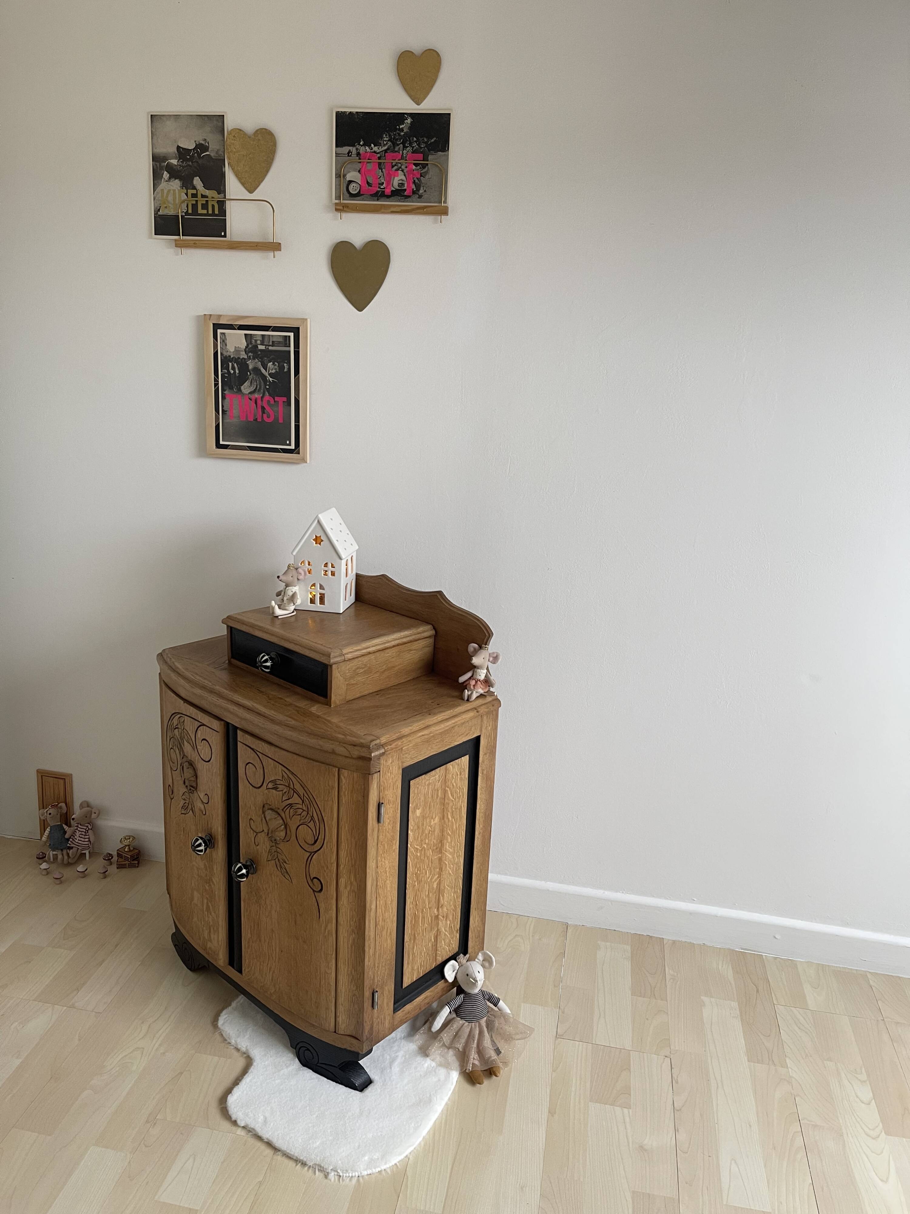 Black Art Deco bedside table