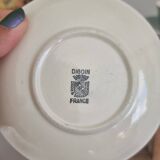 Set of 5 cups and vintage saucers