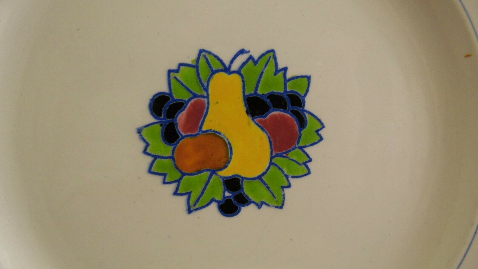 Service 6 flat plates faience Boch La Louvière enamels decoration fruits Art Deco