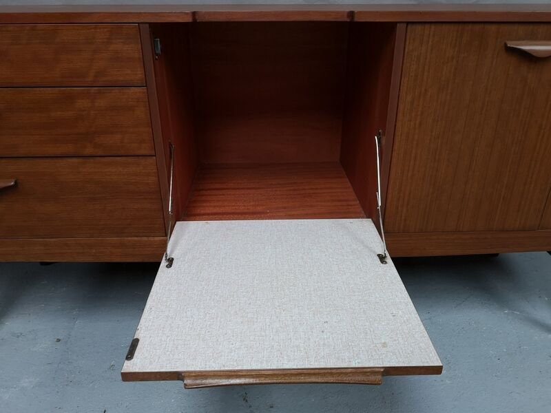 Vintage teak enfilade