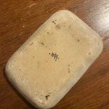Japanese pocket emptier