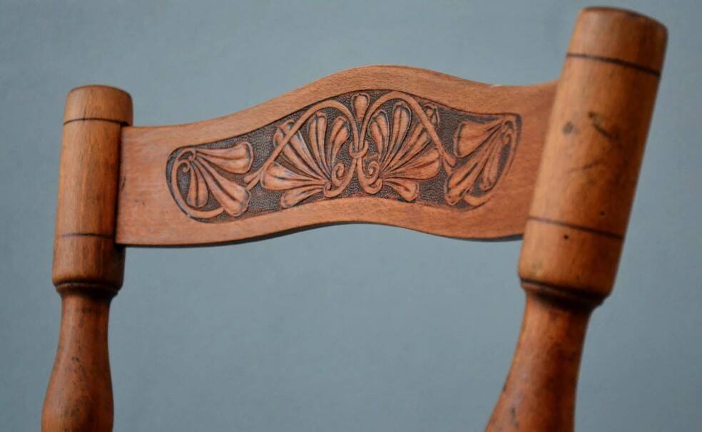 Ensemble de deux chaises Tubinger avec dossier Art Nouveau Adolf Schneck