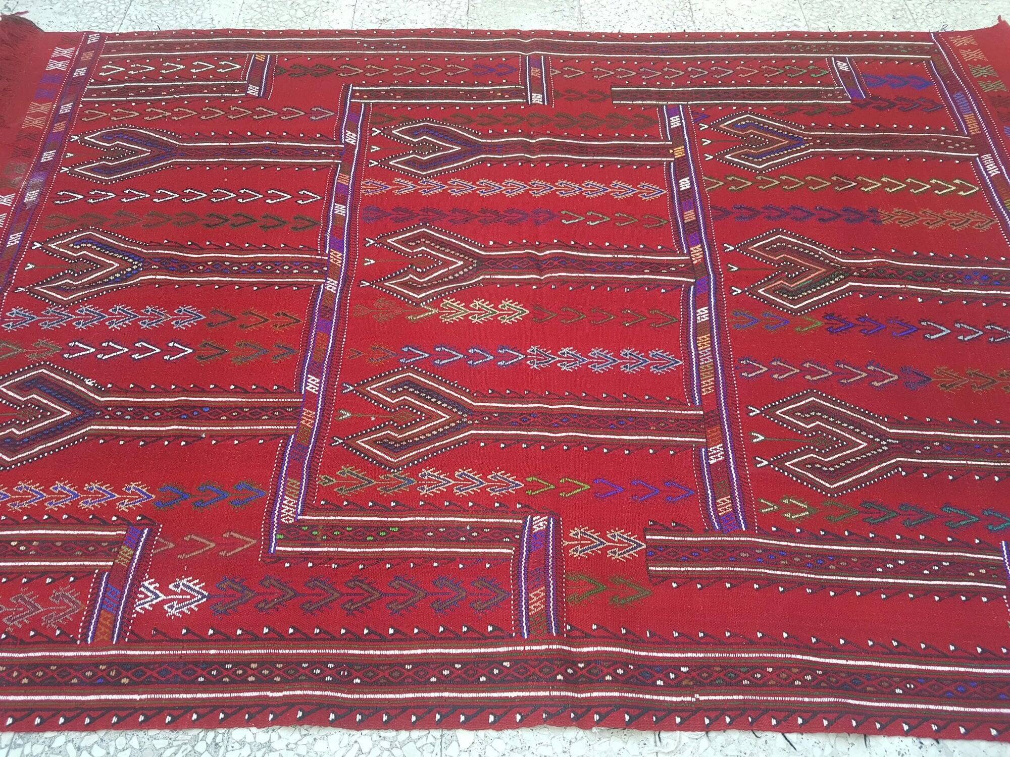 Vintage Turkish kilim handwoven 172x248 cm