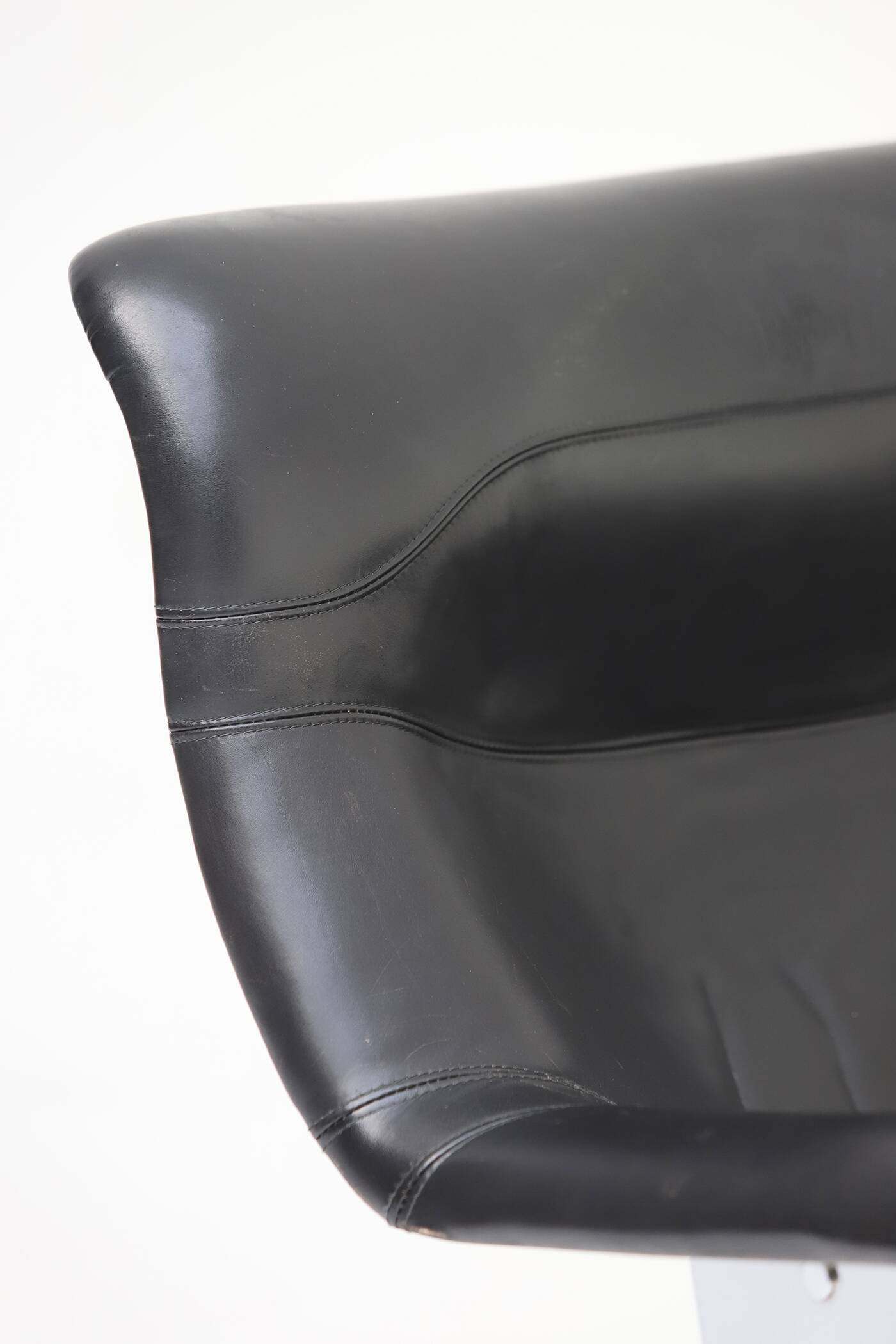 Yrjö Kukkapuro 'Karuselli' Lounge Chair By Avarte Finland, 1960S