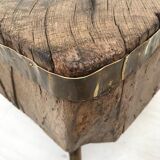 Billot primitif en bois brut