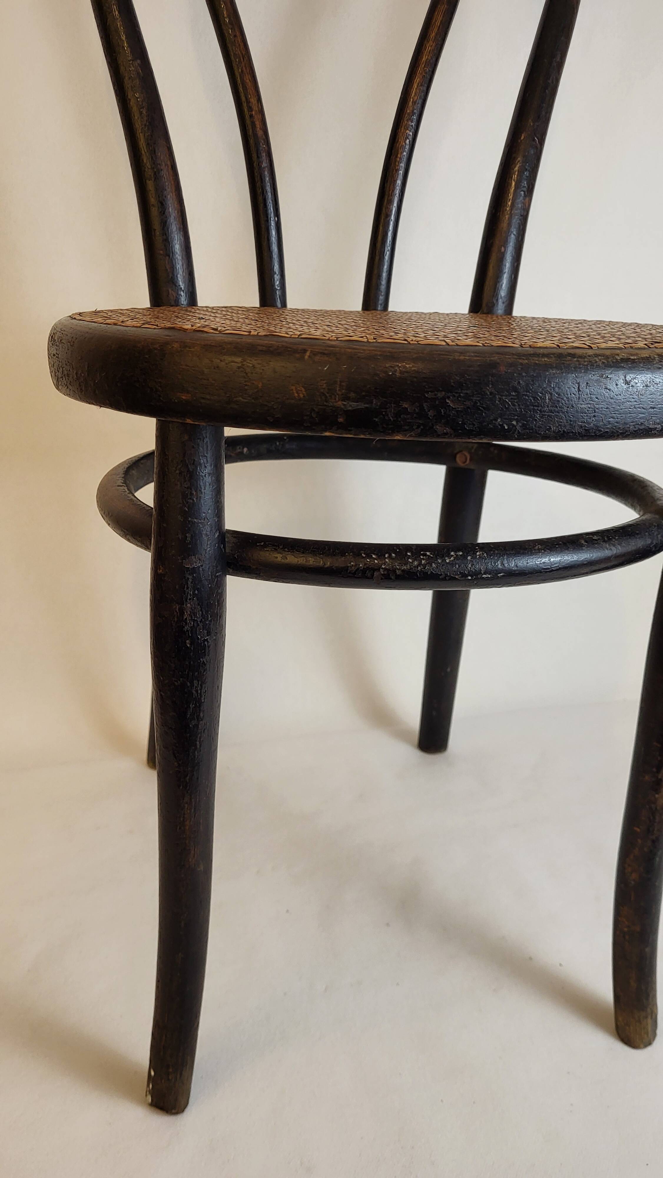 Thonet Chair N°18