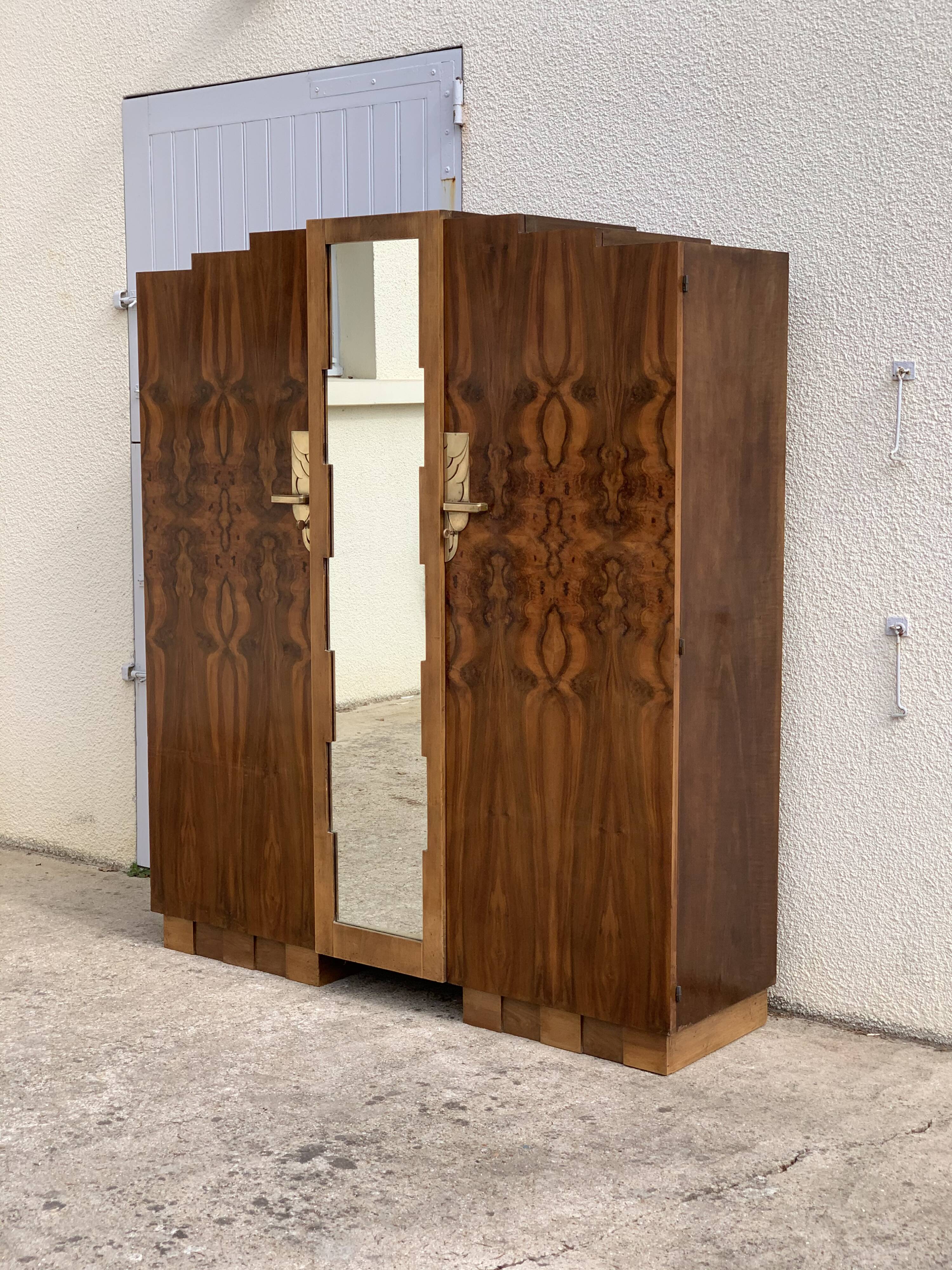 Art Deco wardrobe 1920