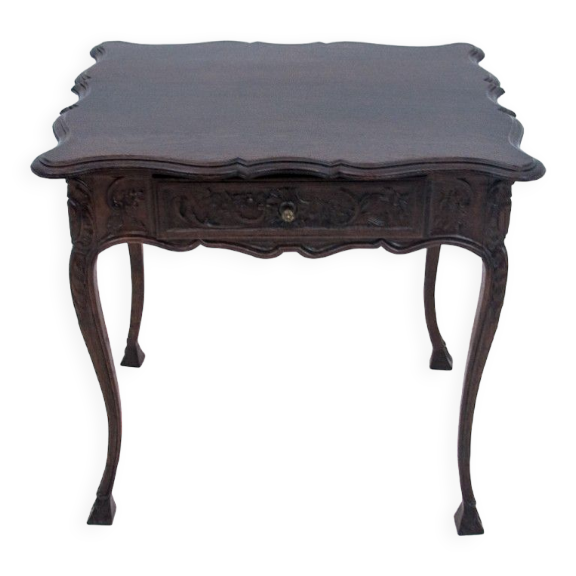 Antique table, Western Europe, late 19th century. After renovation.