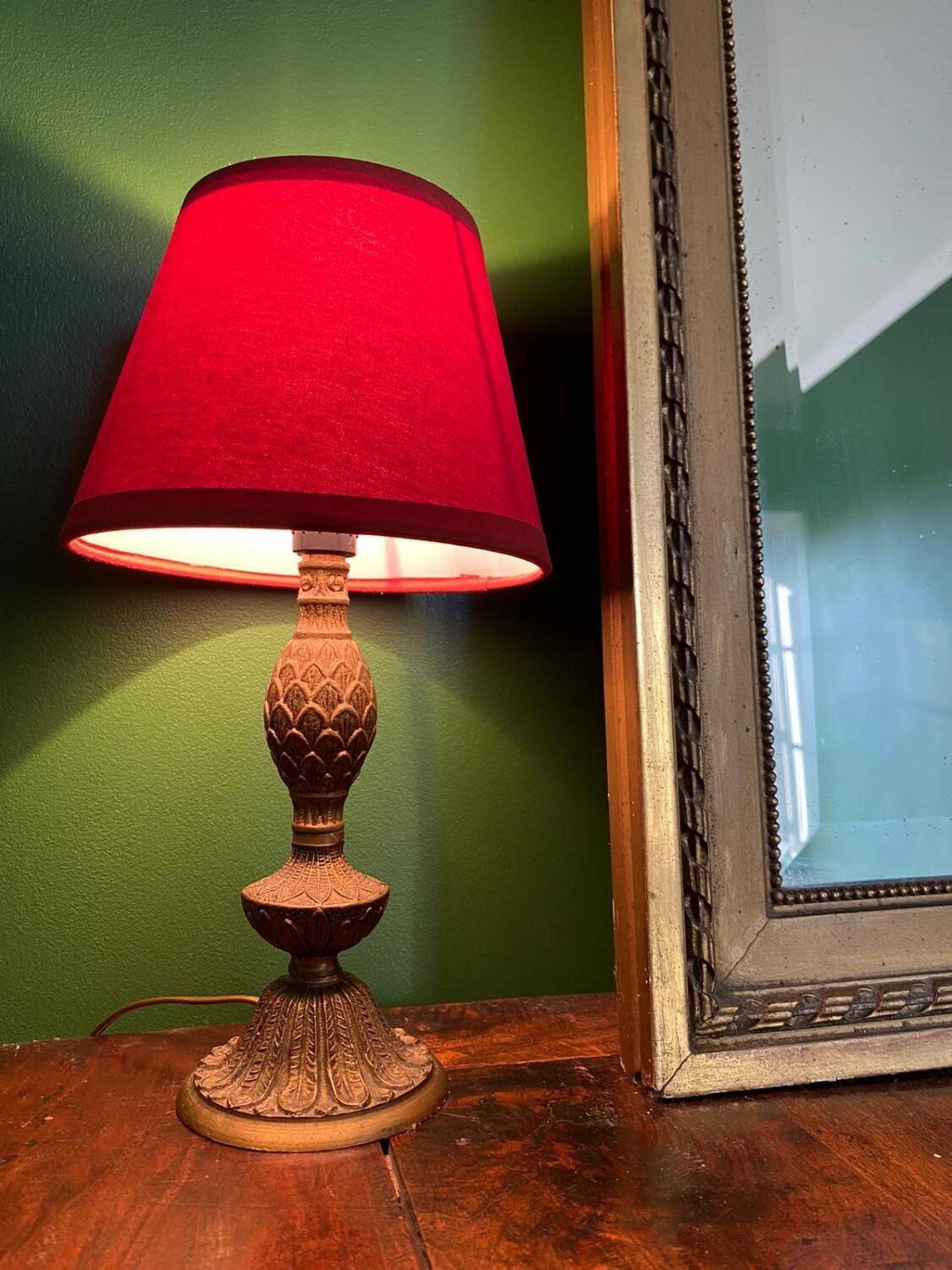 Pair of bedside lamps, bronze, Louis XV style