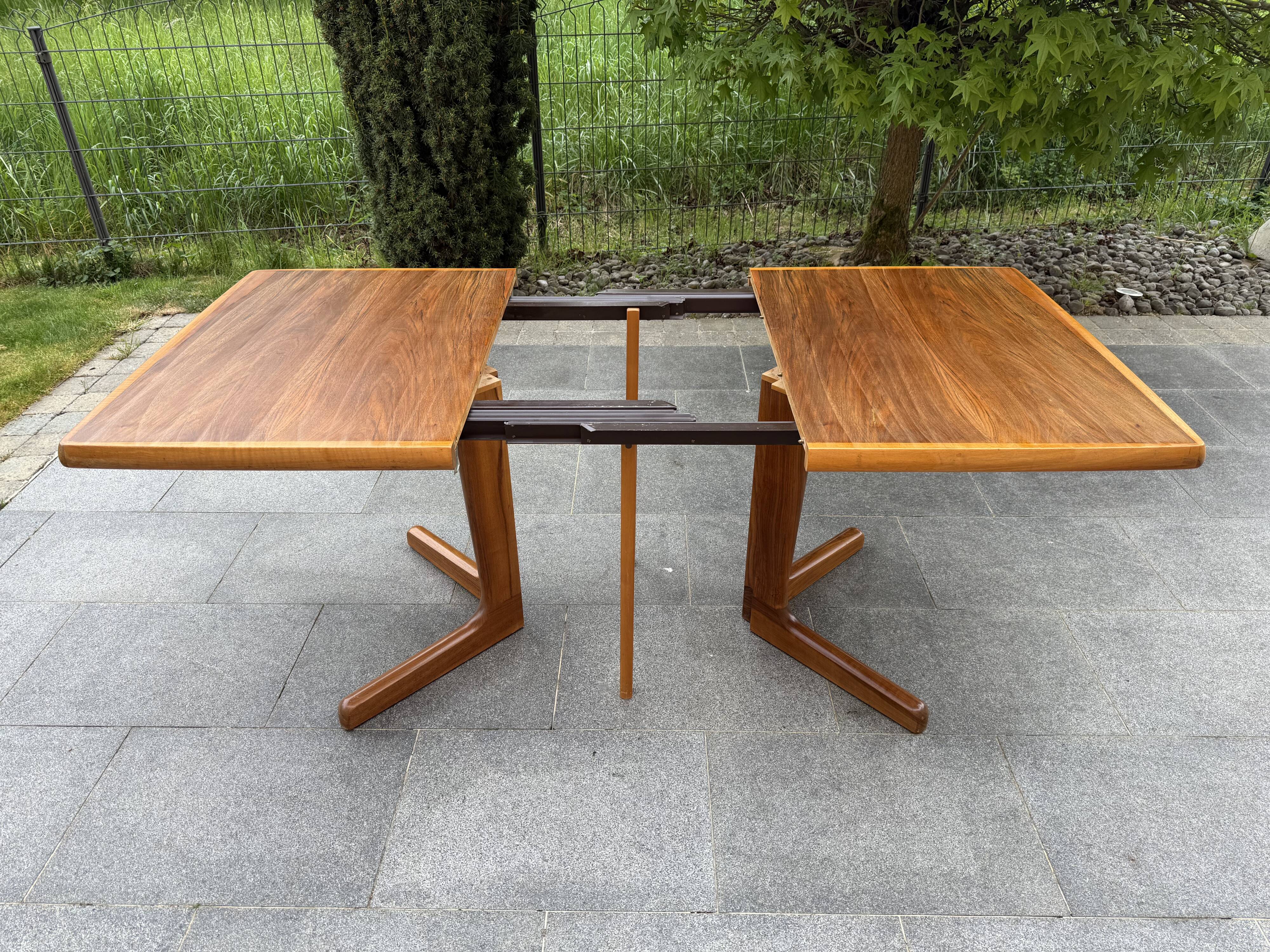 Scandinavian extendable dining table from the 1960s.