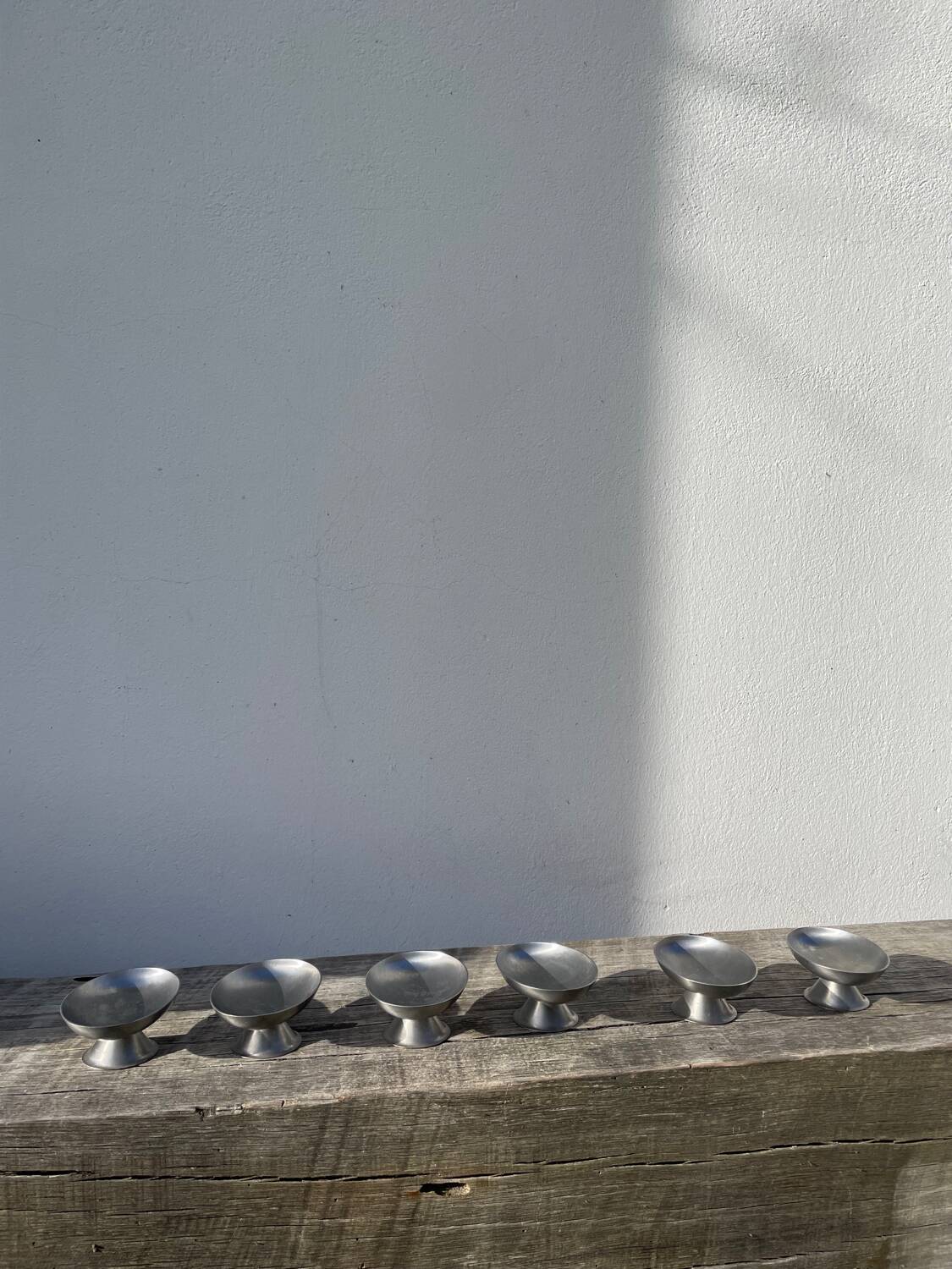 6 oval brushed stainless steel cups