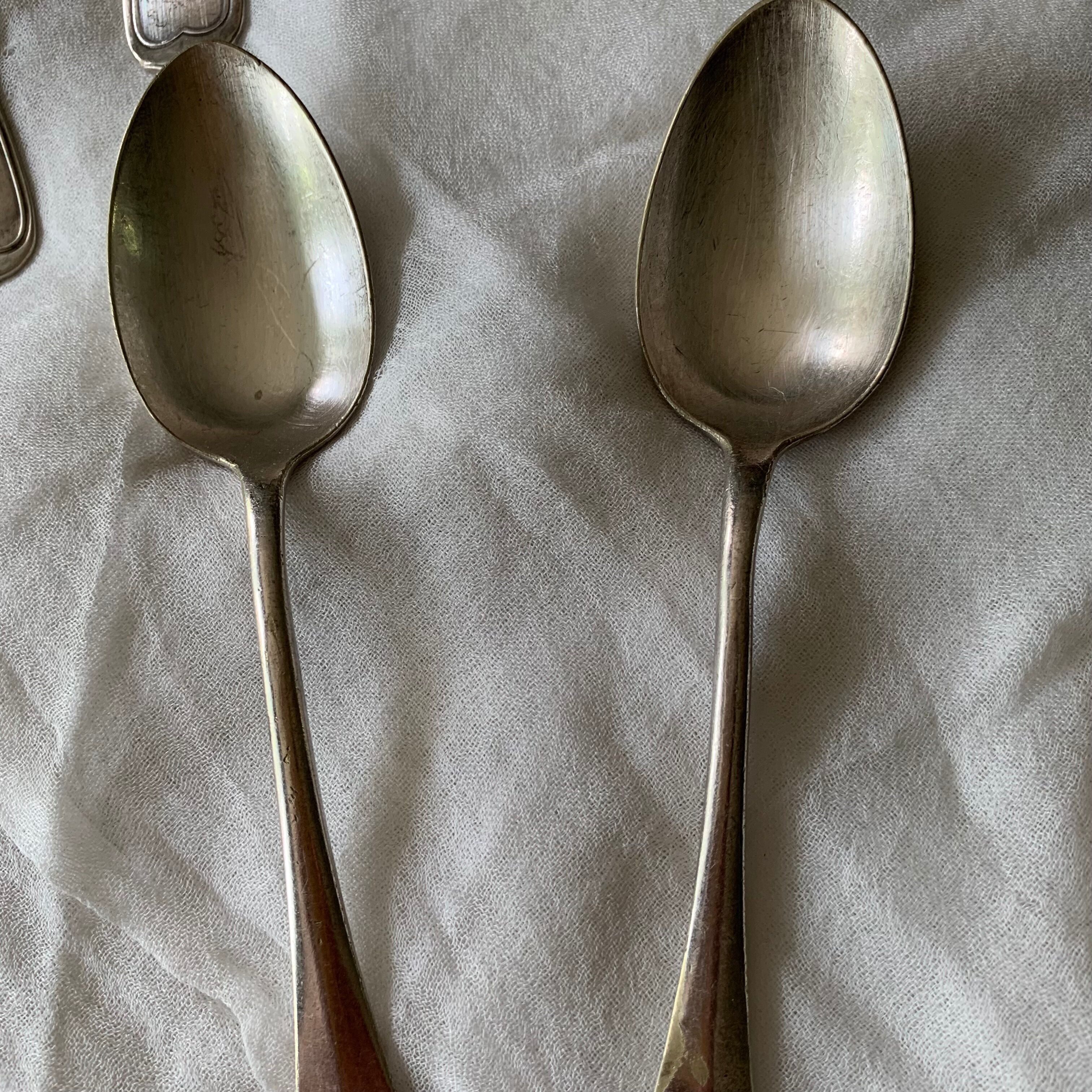 Silver metal cutlery lot