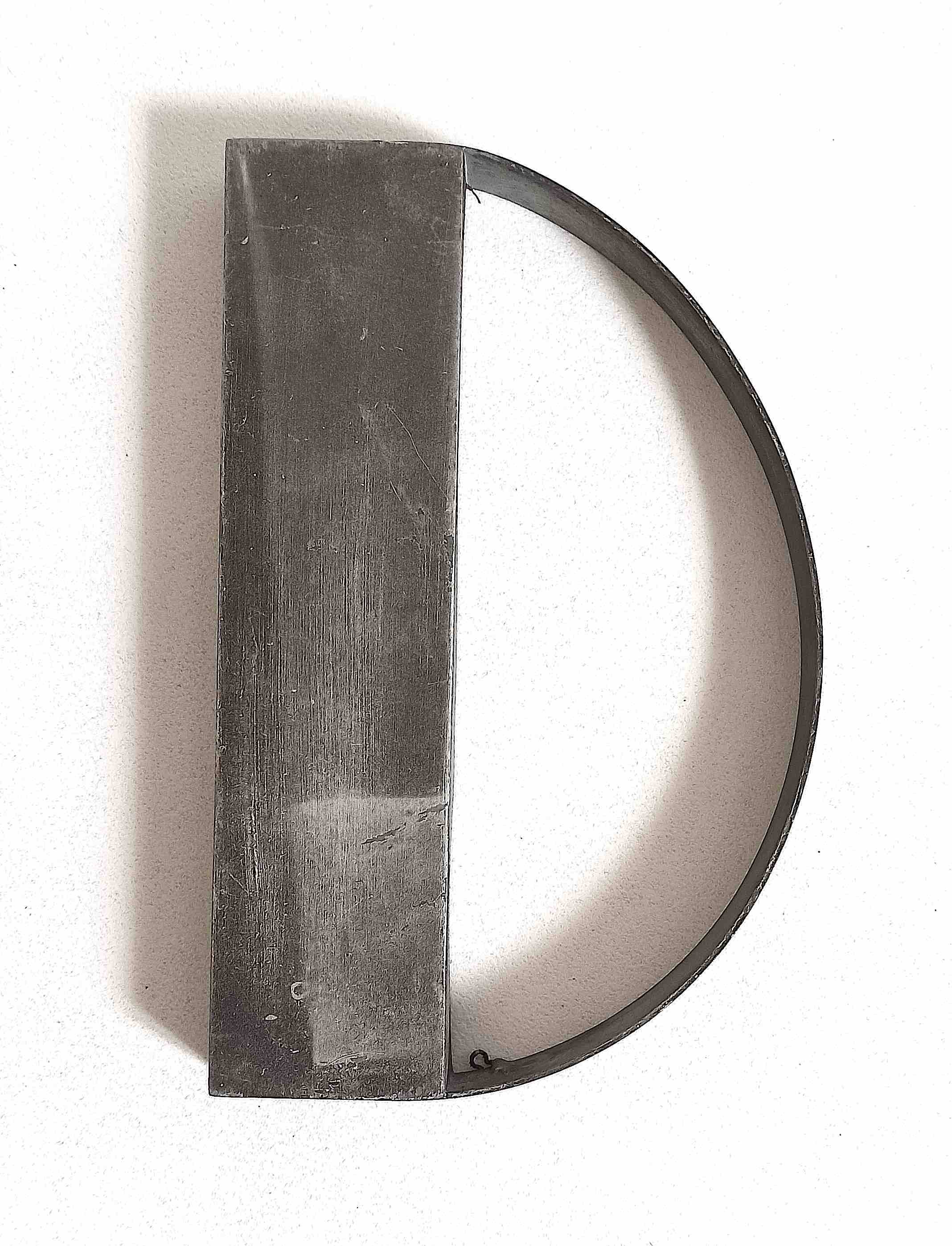 Metal letter D 1930s Height 25 cm