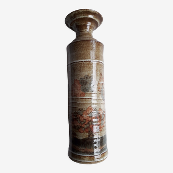 Vintage stoneware vase with naive décor