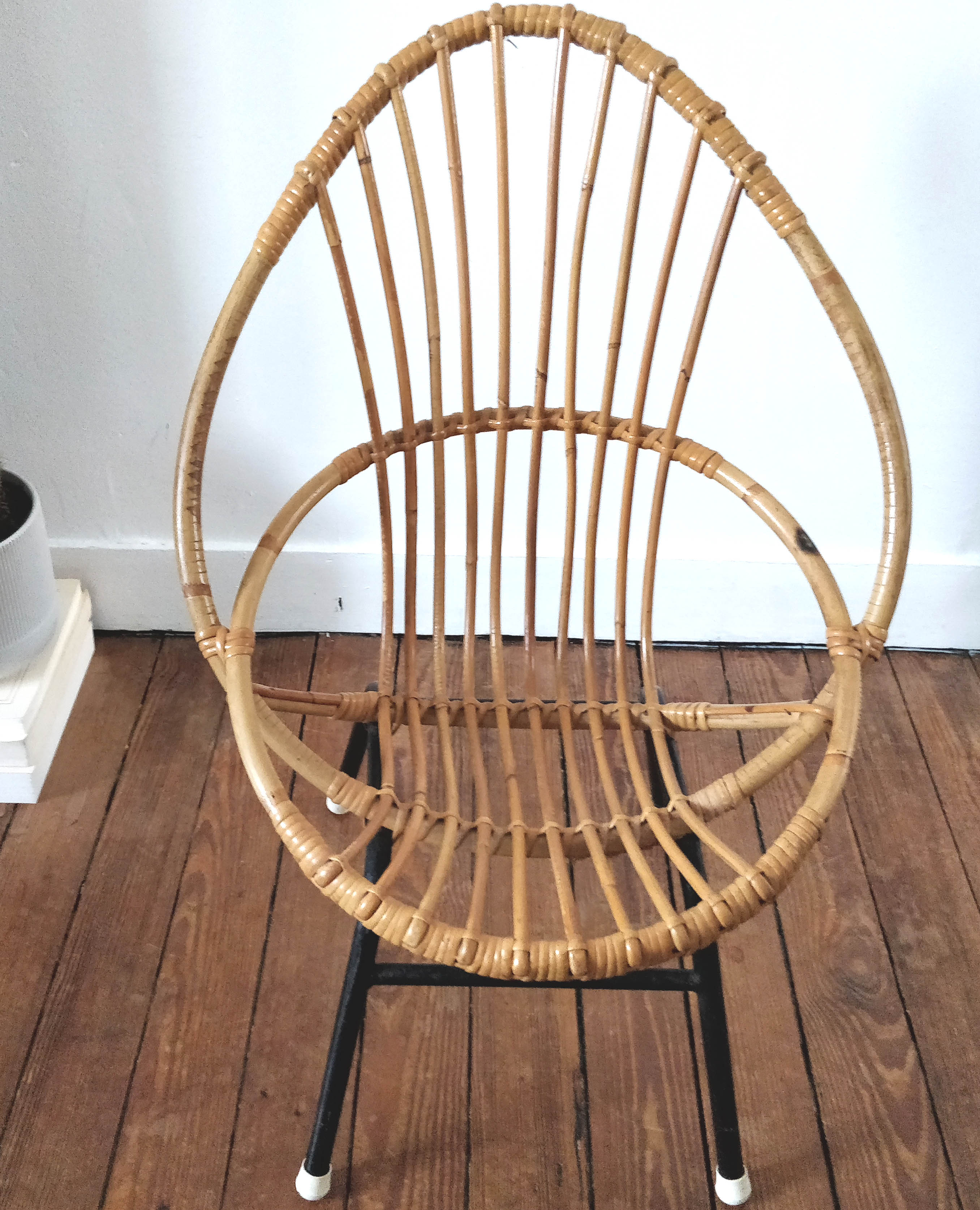 Fauteuil enfant vintage en rotin