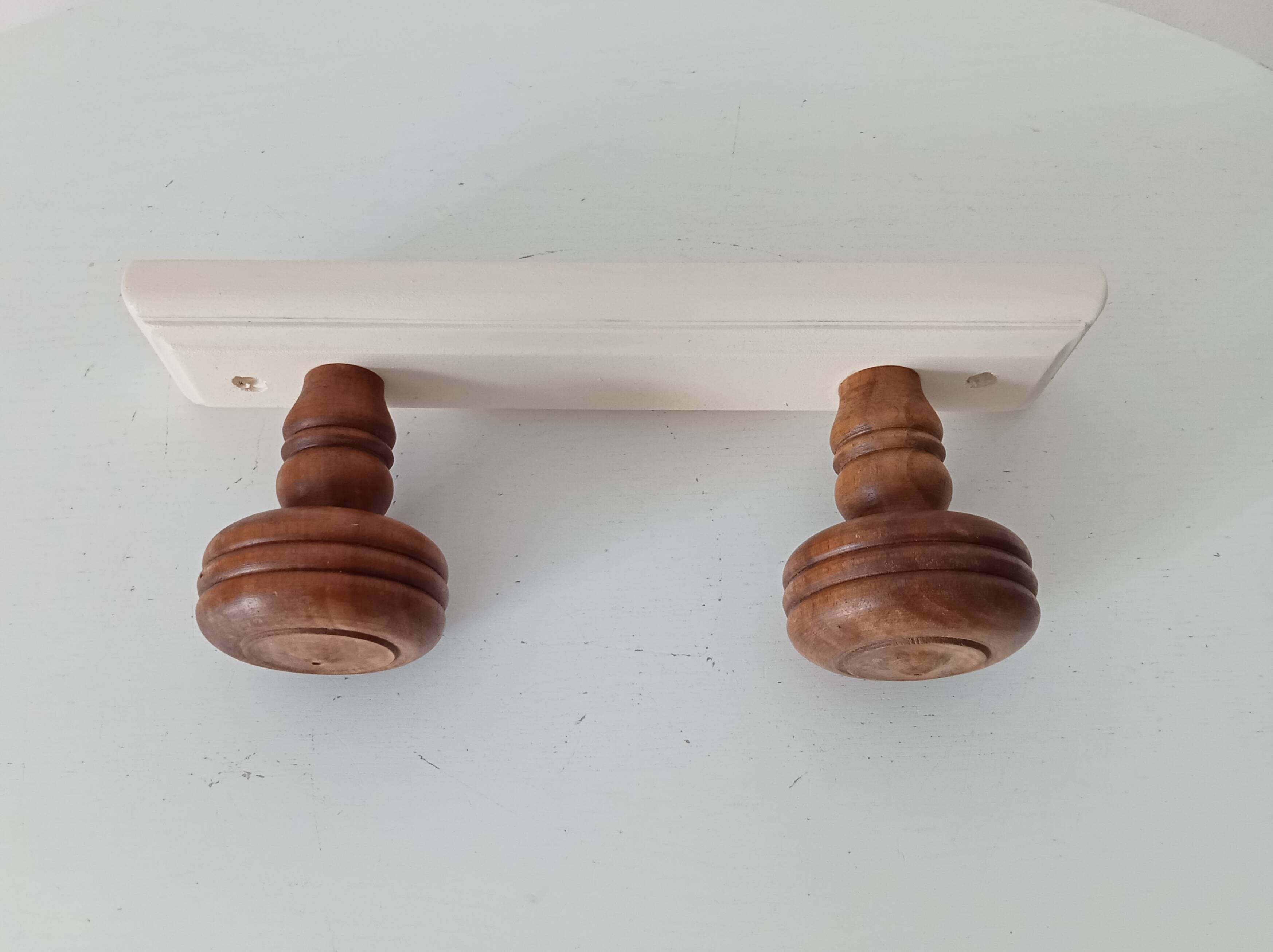 Rustic vintage wall coat rack