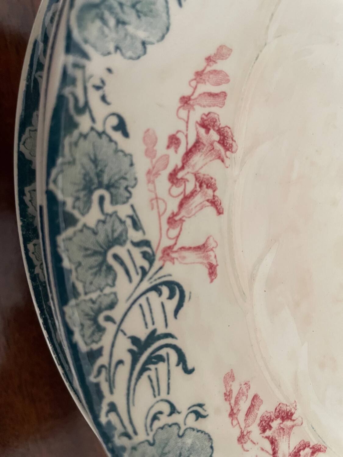 Set of 7 Longwy Art Nouveau plates