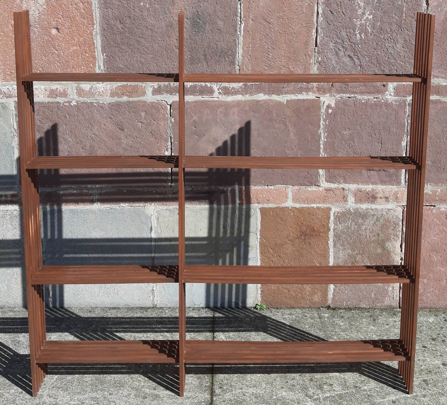 Scandinavian wall shelf (or bookcase), 60s/70s