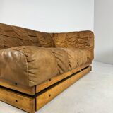 Mid-century cognac leather lounge sofa in oak