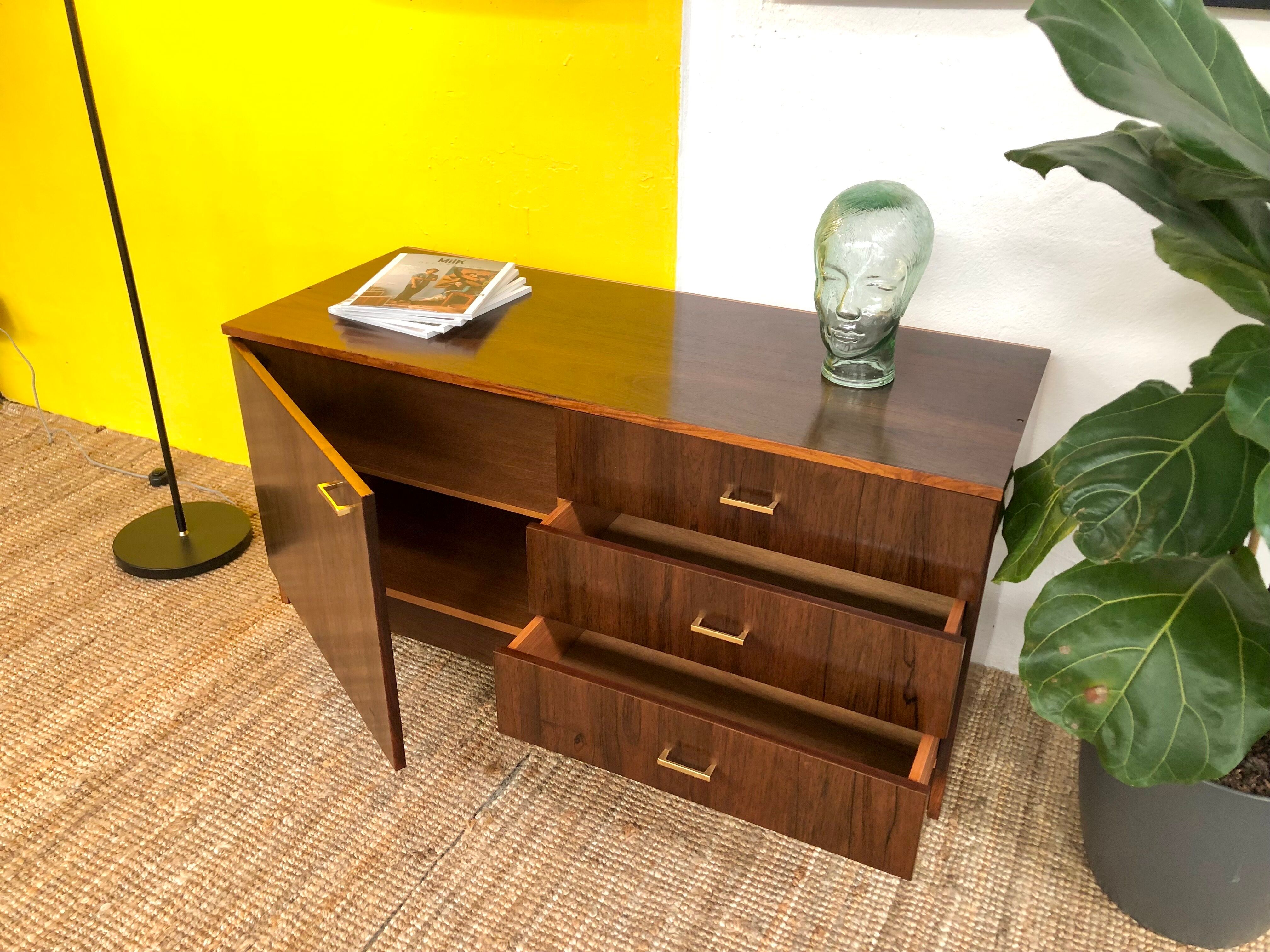 Scandinavian row 119 cm