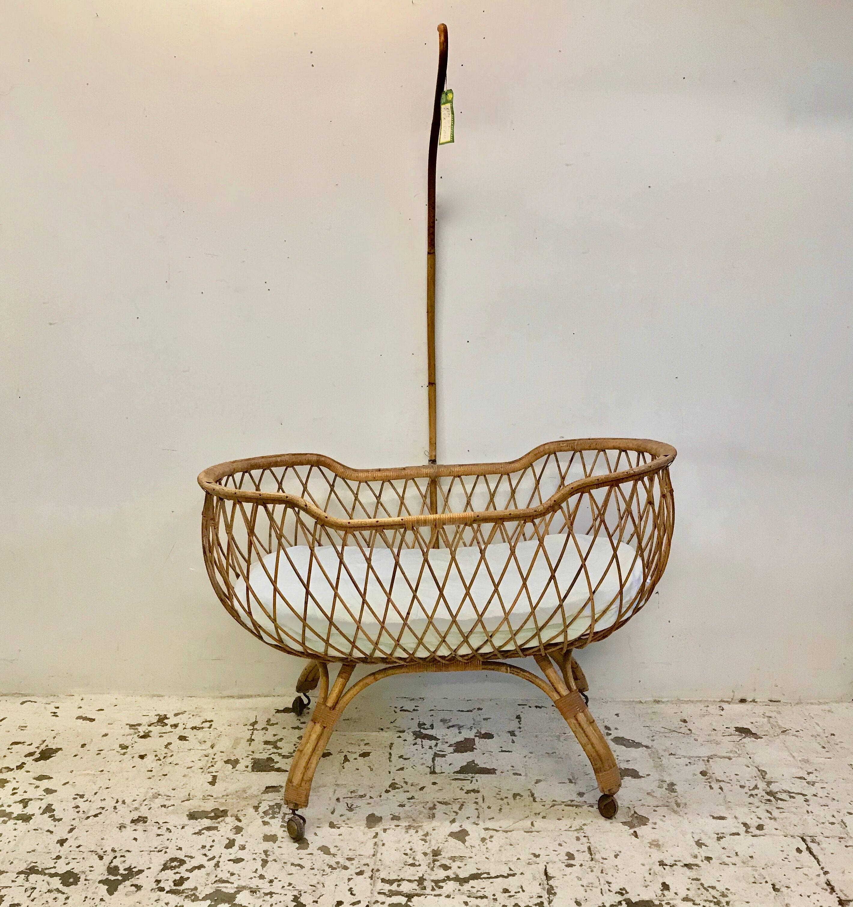Baby rattan crib