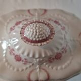 Superb and large English porcelain soup tureen by Minton (19th century)