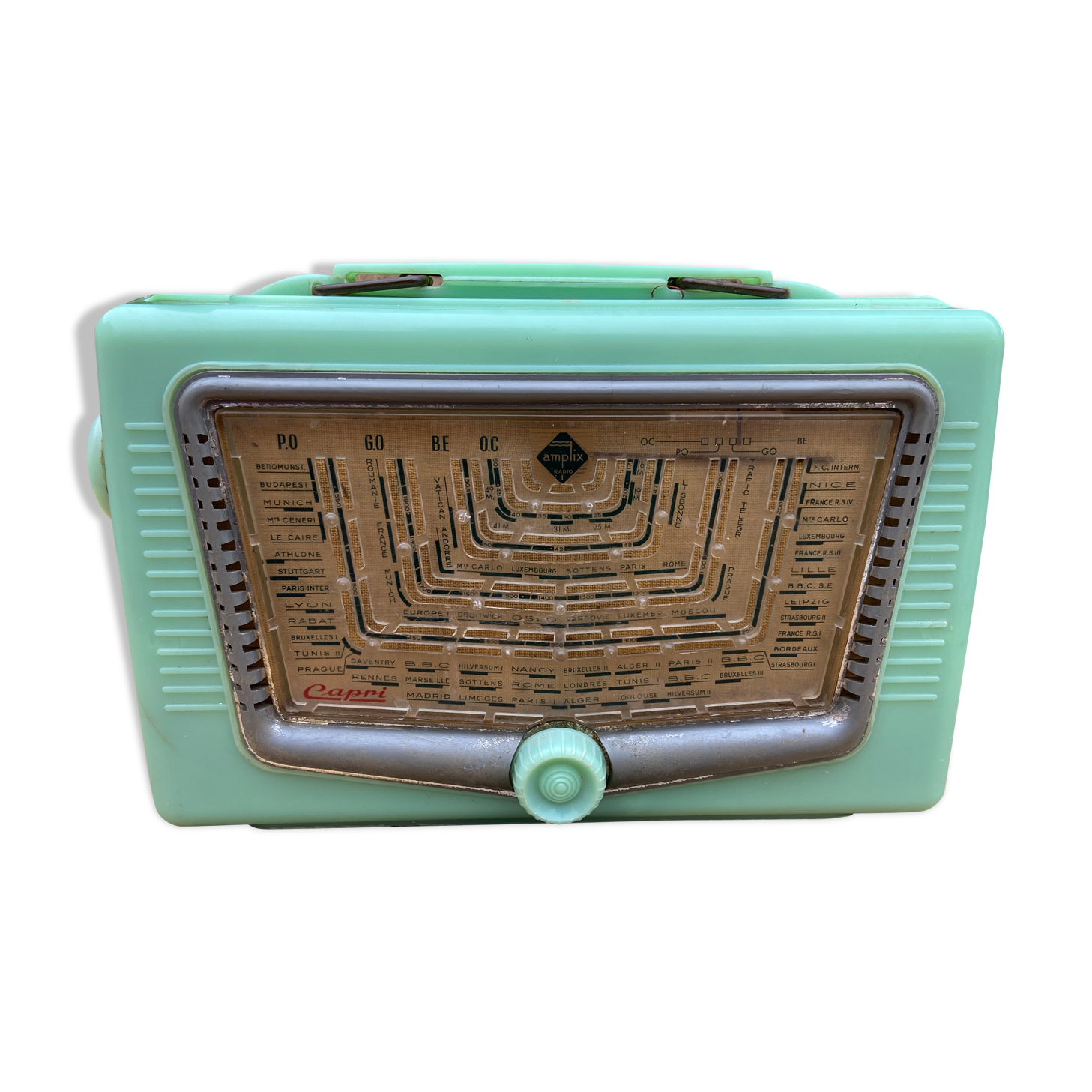 Authentic vintage transistor radio