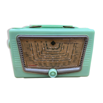 Authentic vintage transistor radio