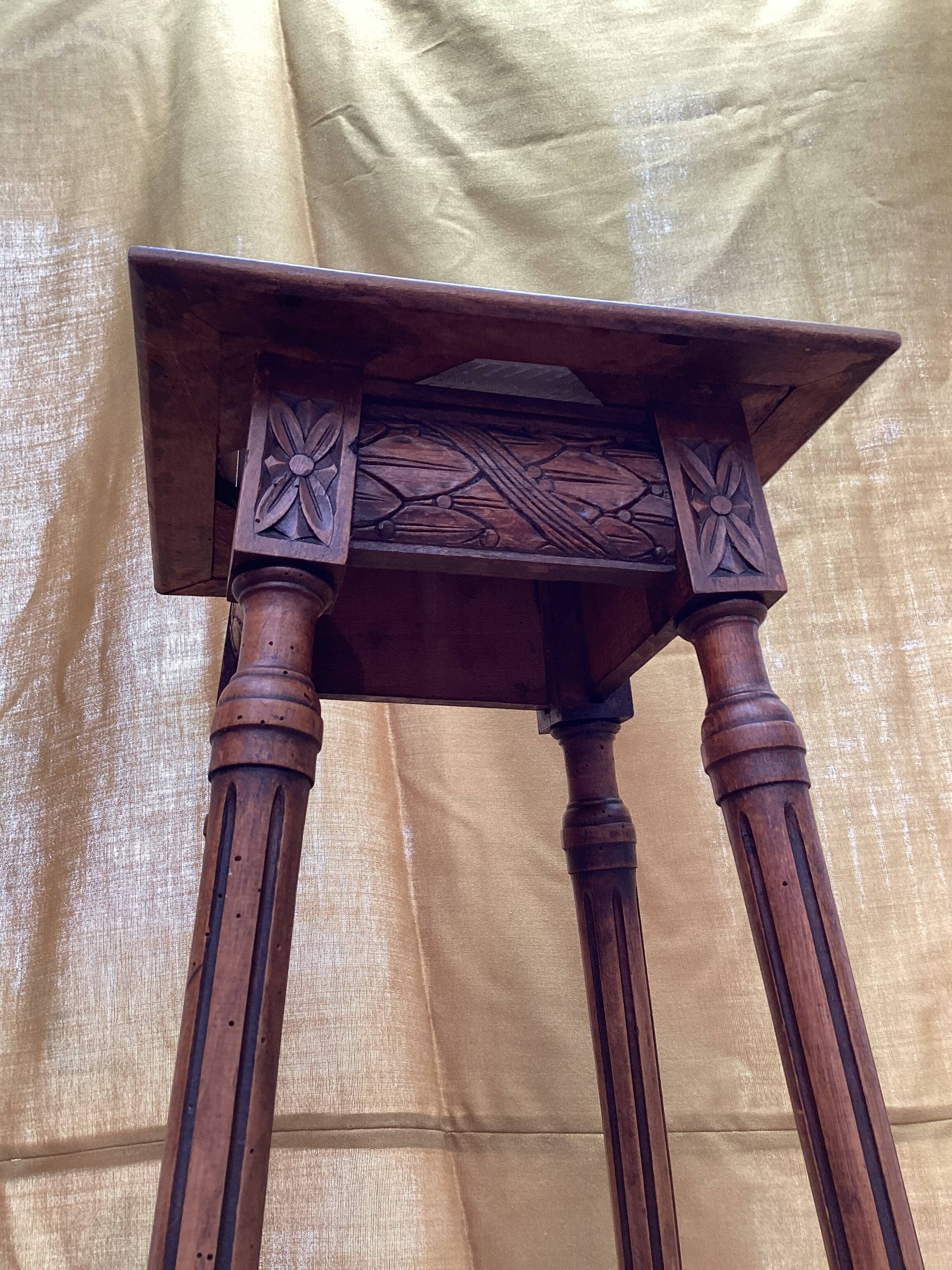 Art Deco wooden console table dimensions: height - 107 cm - width - 38 cm -