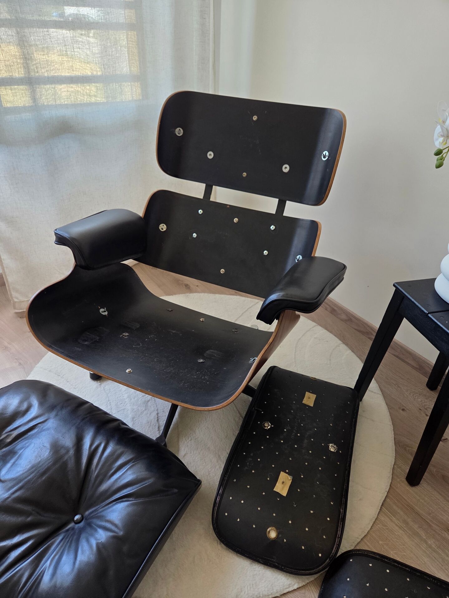 Fauteuil Eames mobilier international