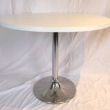 "Tulip" type round table diam. 90cm
