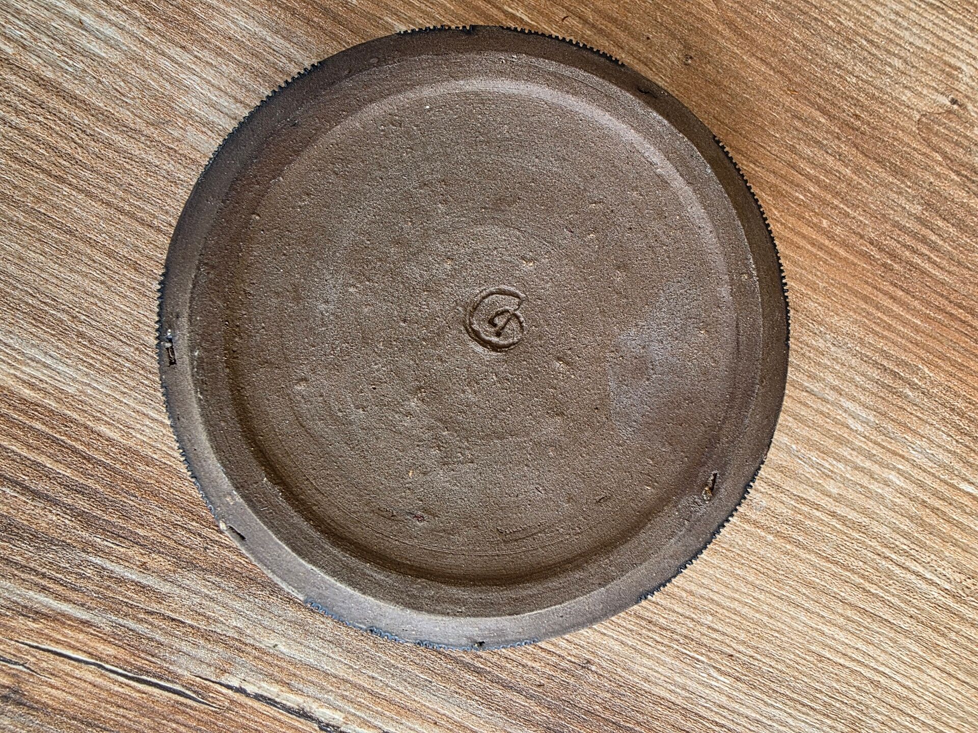 Dish / Ceramic bowl signed Gerhard Dölz