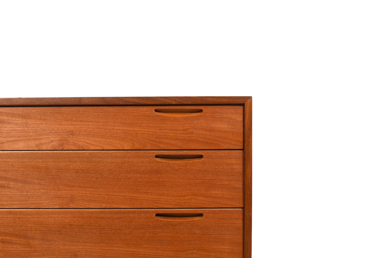 Vanity dresser in teak by Ib Kofod-Larsen 1960s