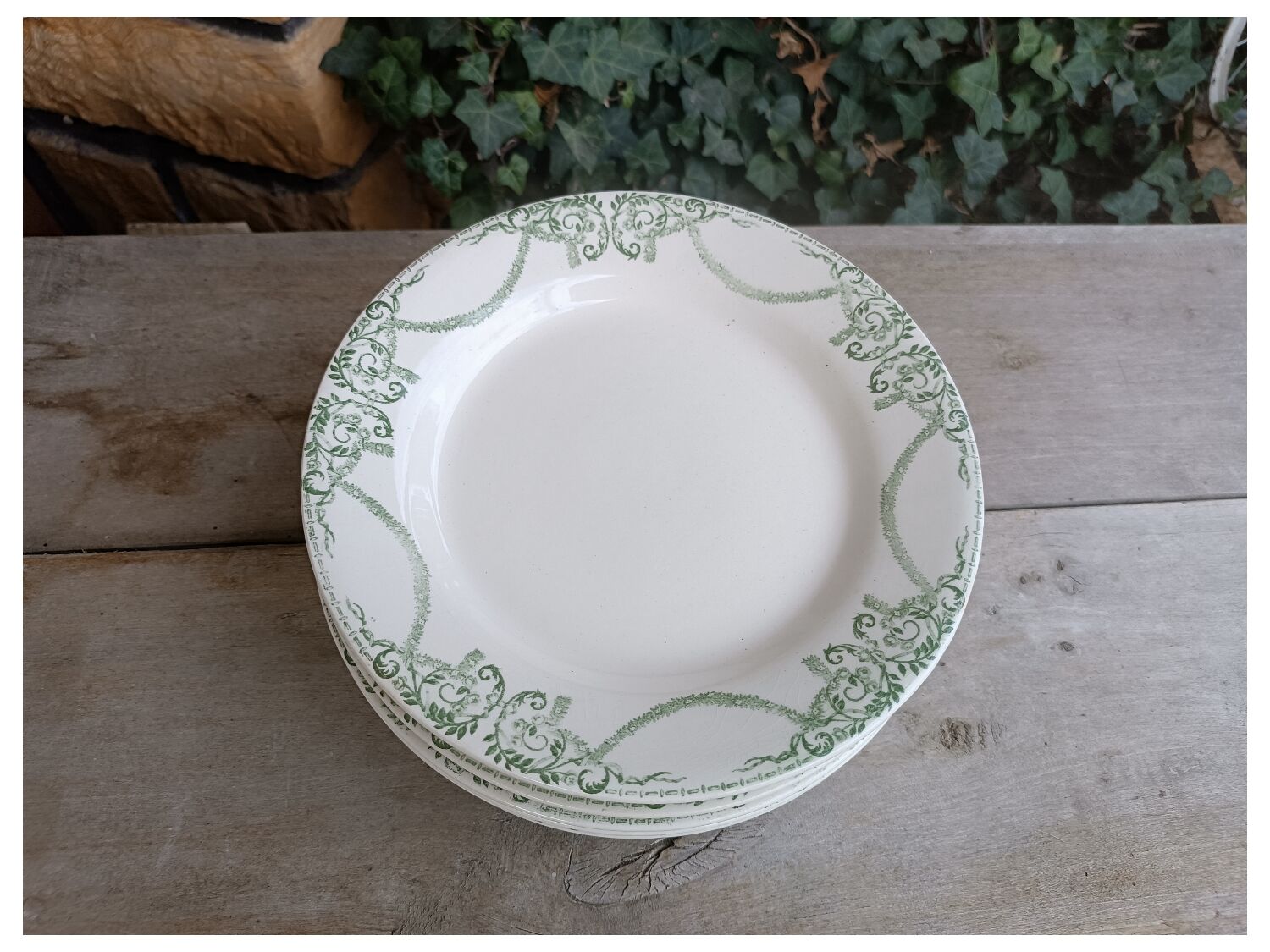 Six earthenware plates Napoleon, Creil and Montereau