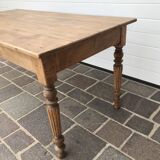 Farmhouse table