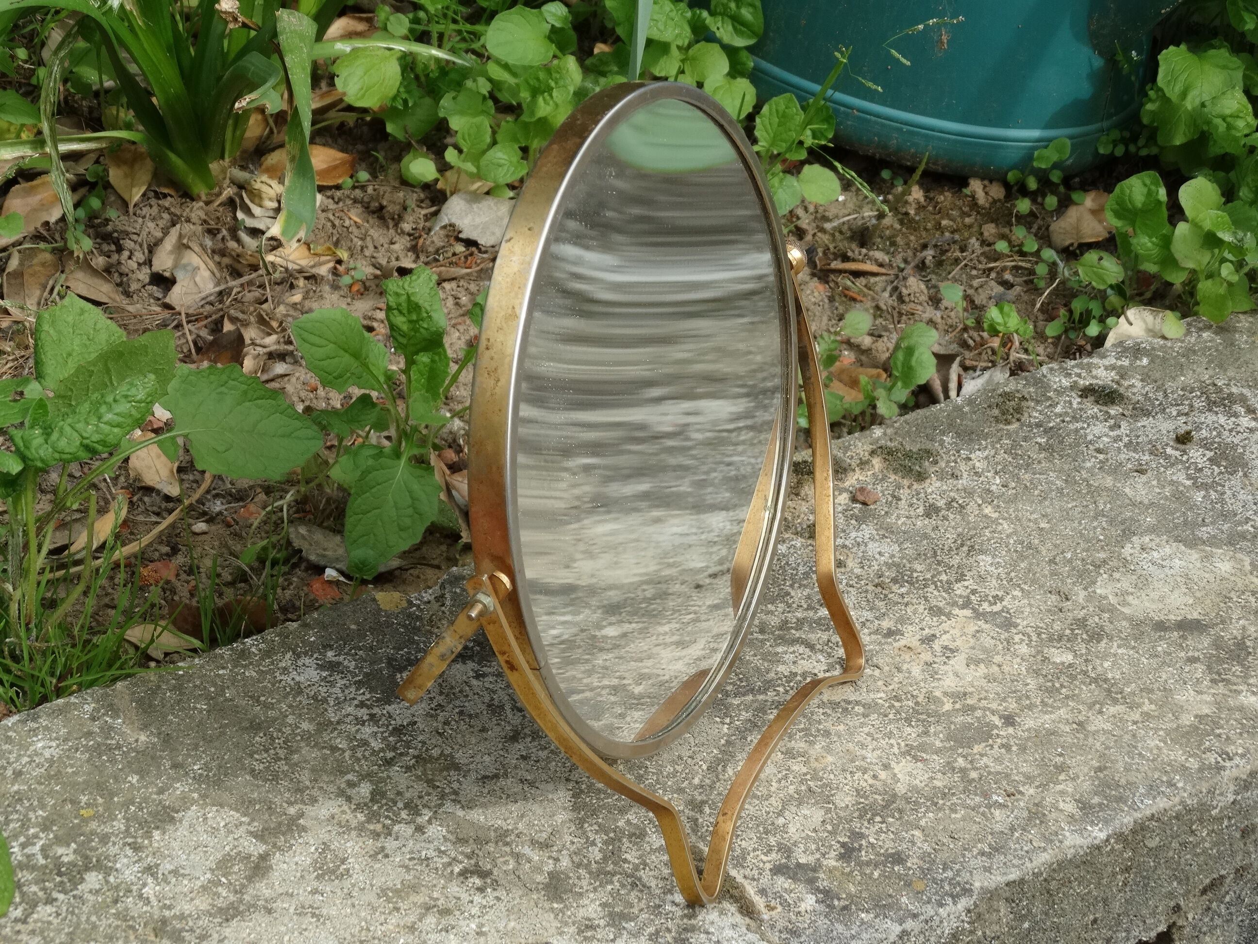 Miroir loupe de salle de bain  diamètre 20cm