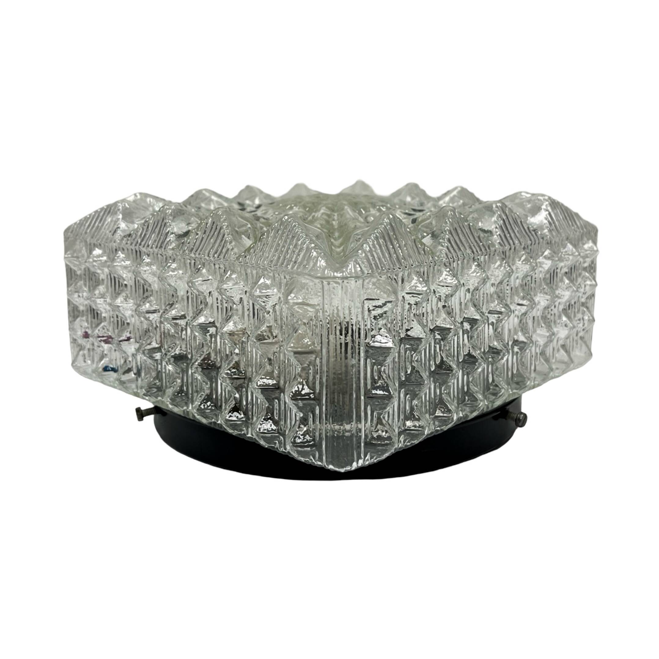 Hillebrand Leuchten ceiling/wall lamp – Model 65262, Germany, 1970s.