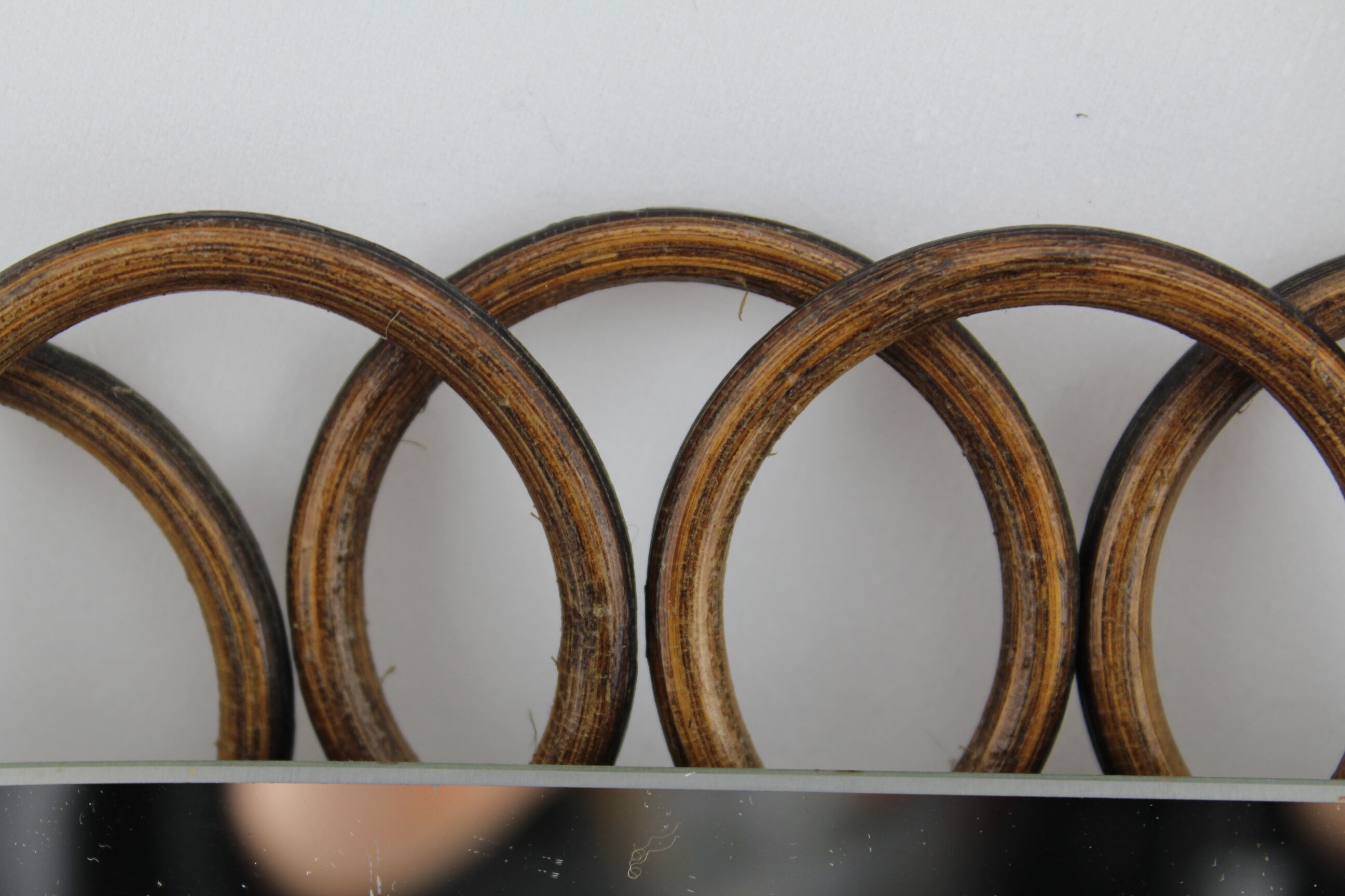 Vintage rattan mirror 39x40cm