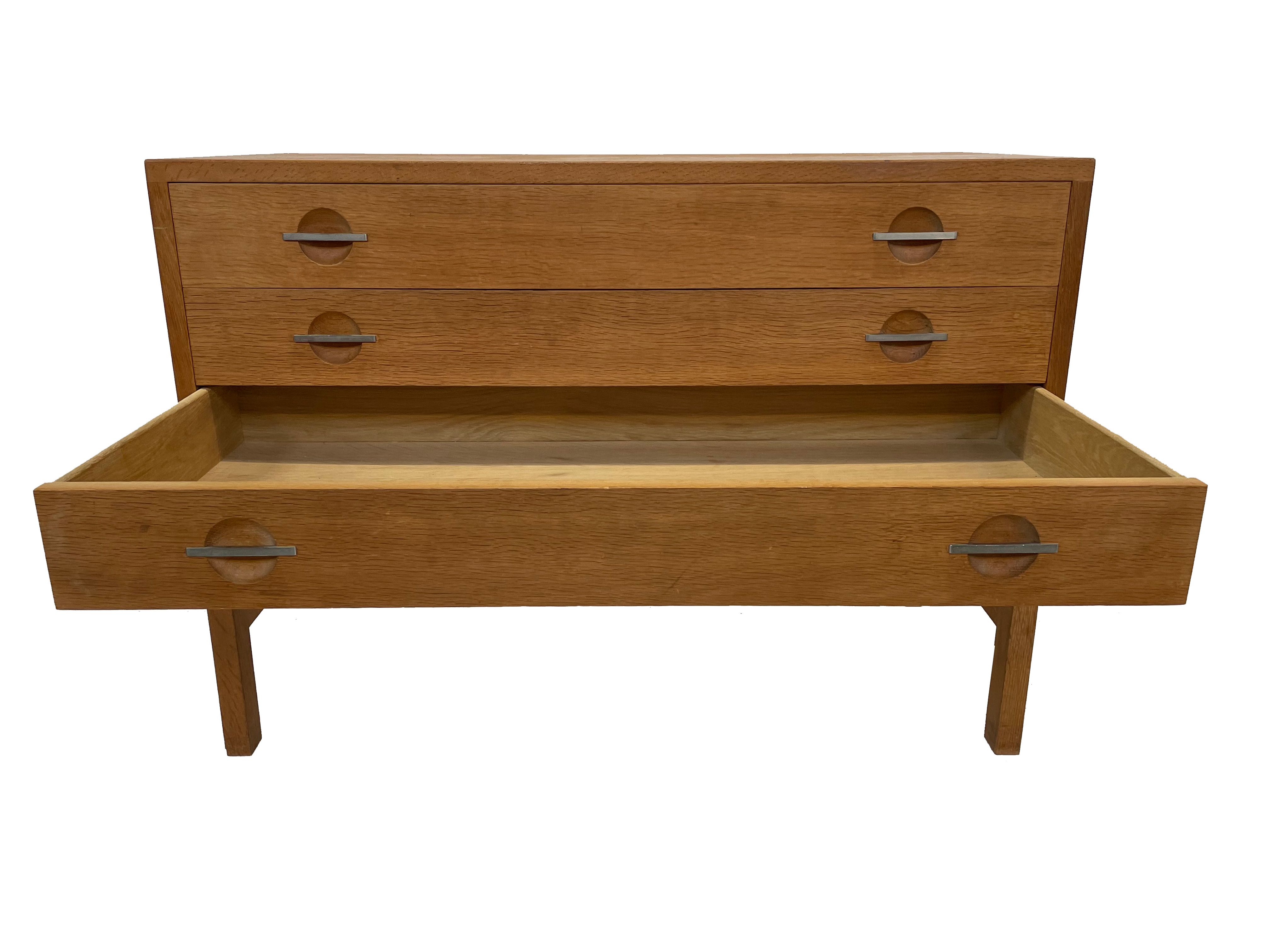 Hans J Wegner oak chest of drawers for RY Møbler, Denmark 60