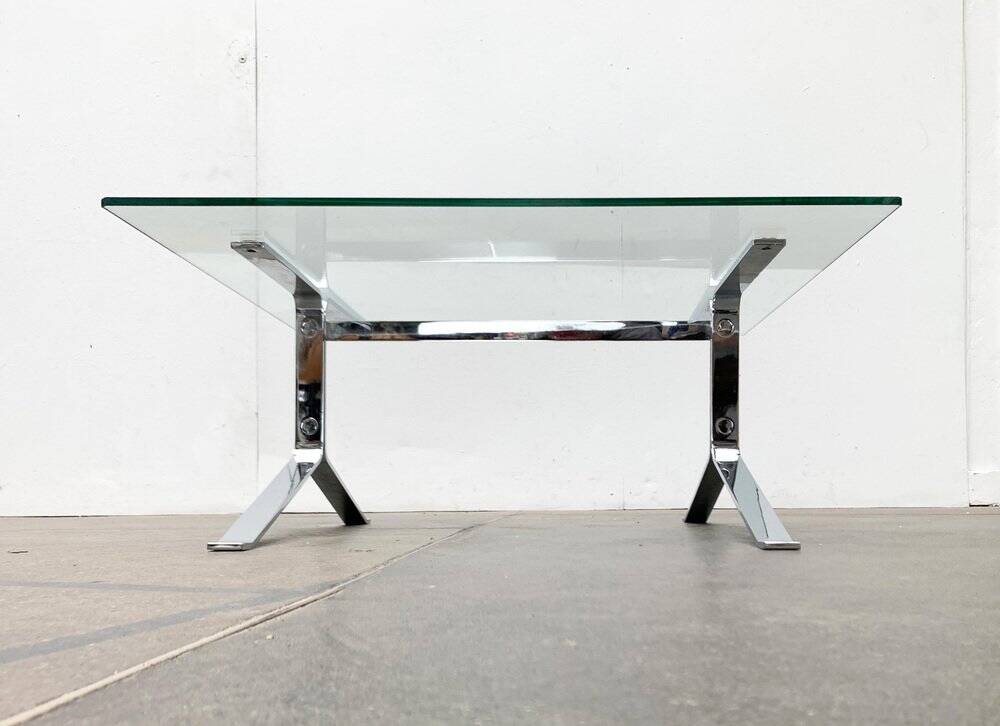 Joker coffee table in chrome and glass in mid-century Space Age style by Olivier Mourgue for Airborne, 1960s.