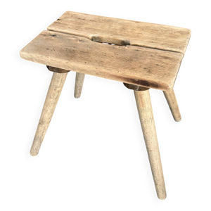 Tabouret de ferme brutalistei