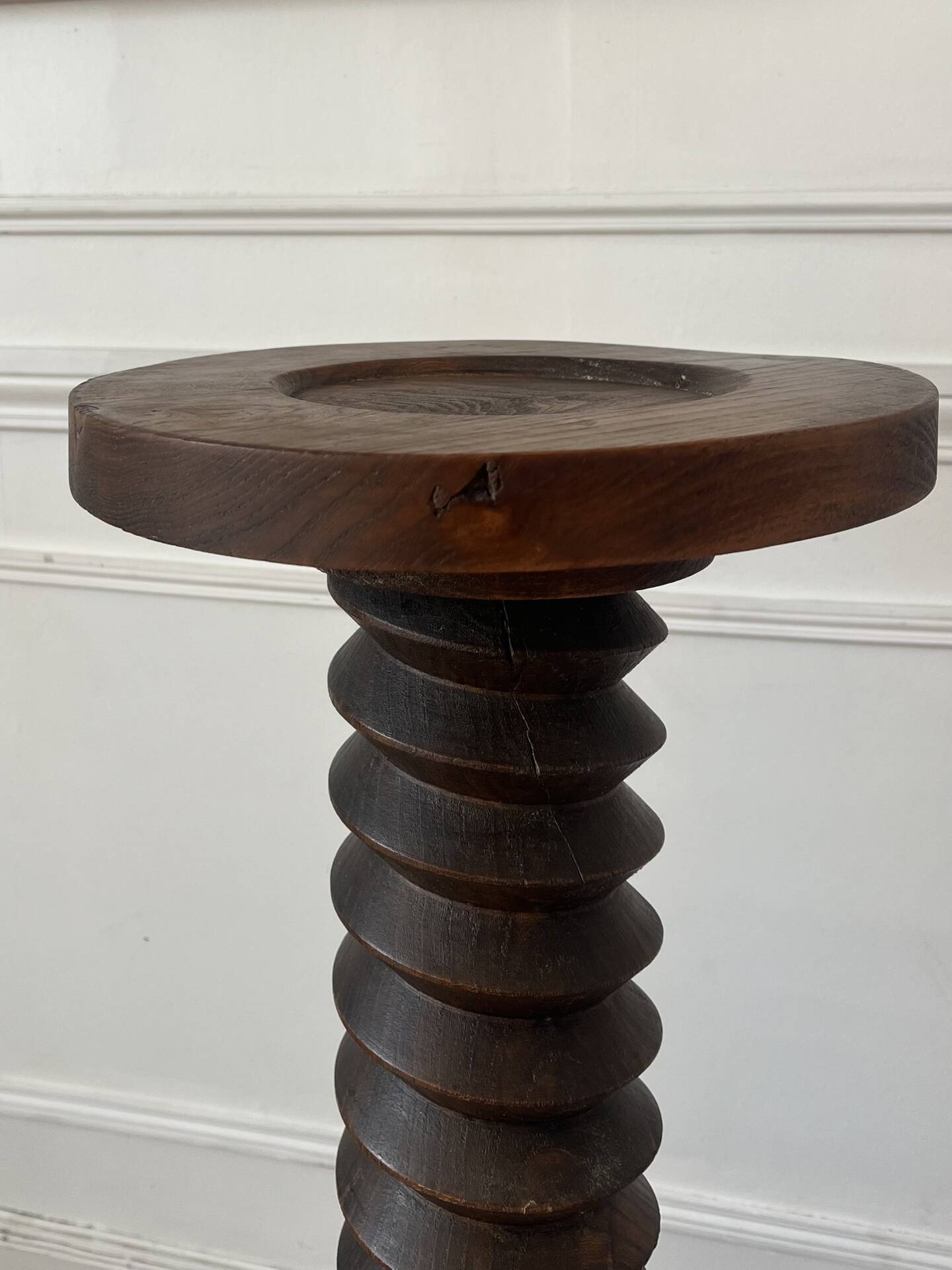 Column support screw for wooden press