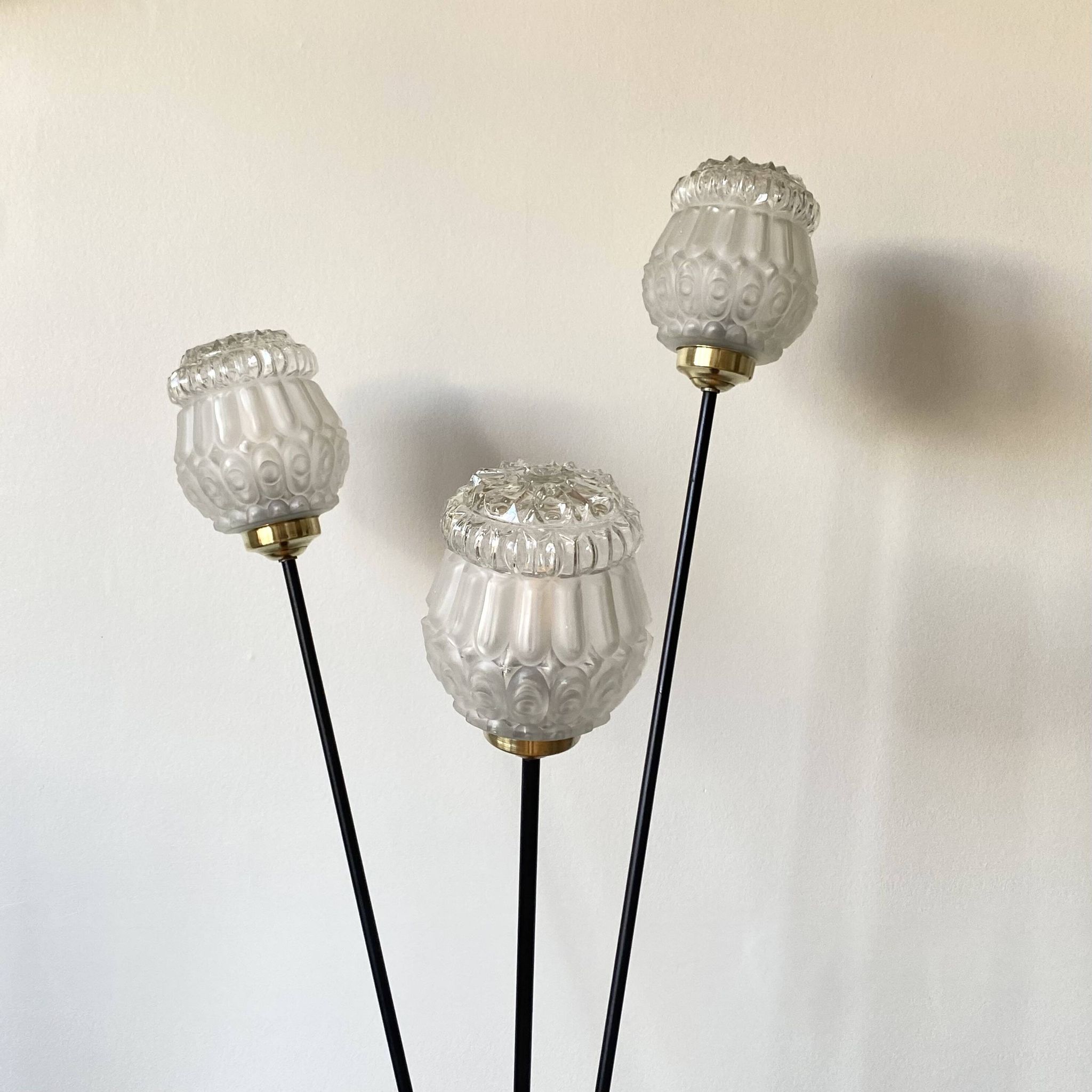 Large tripod floor lamp in black metal with 3 molded glass globes LAMP-7296