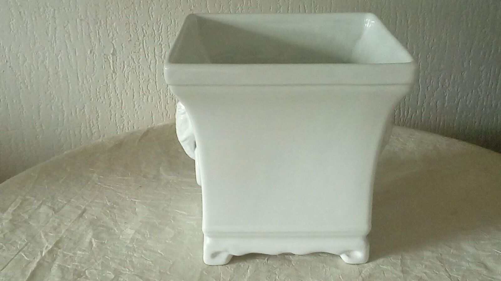 Bernardo Portugal ceramic pot cover elephant decor