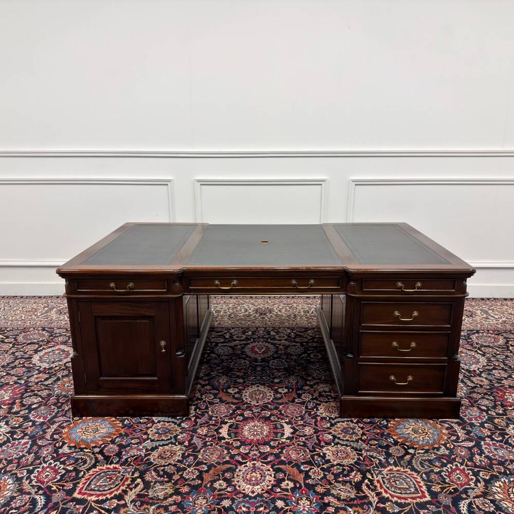 Large classic English Chesterfield partner desk