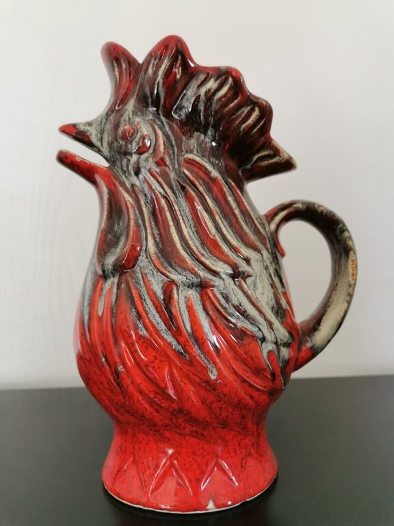 Red ceramic rooster pitcher/vase