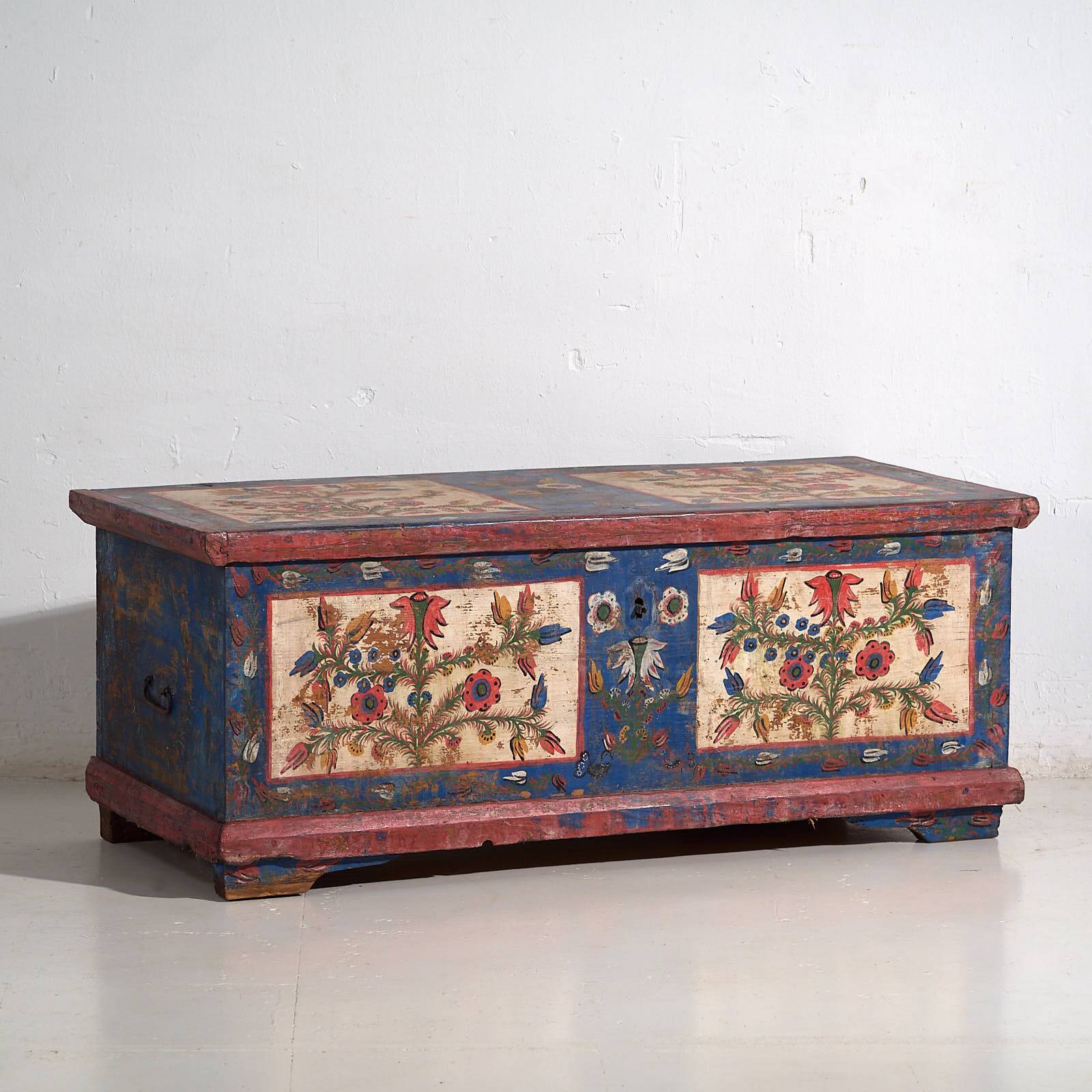 Antique blue folk art style chest (c.1920)
