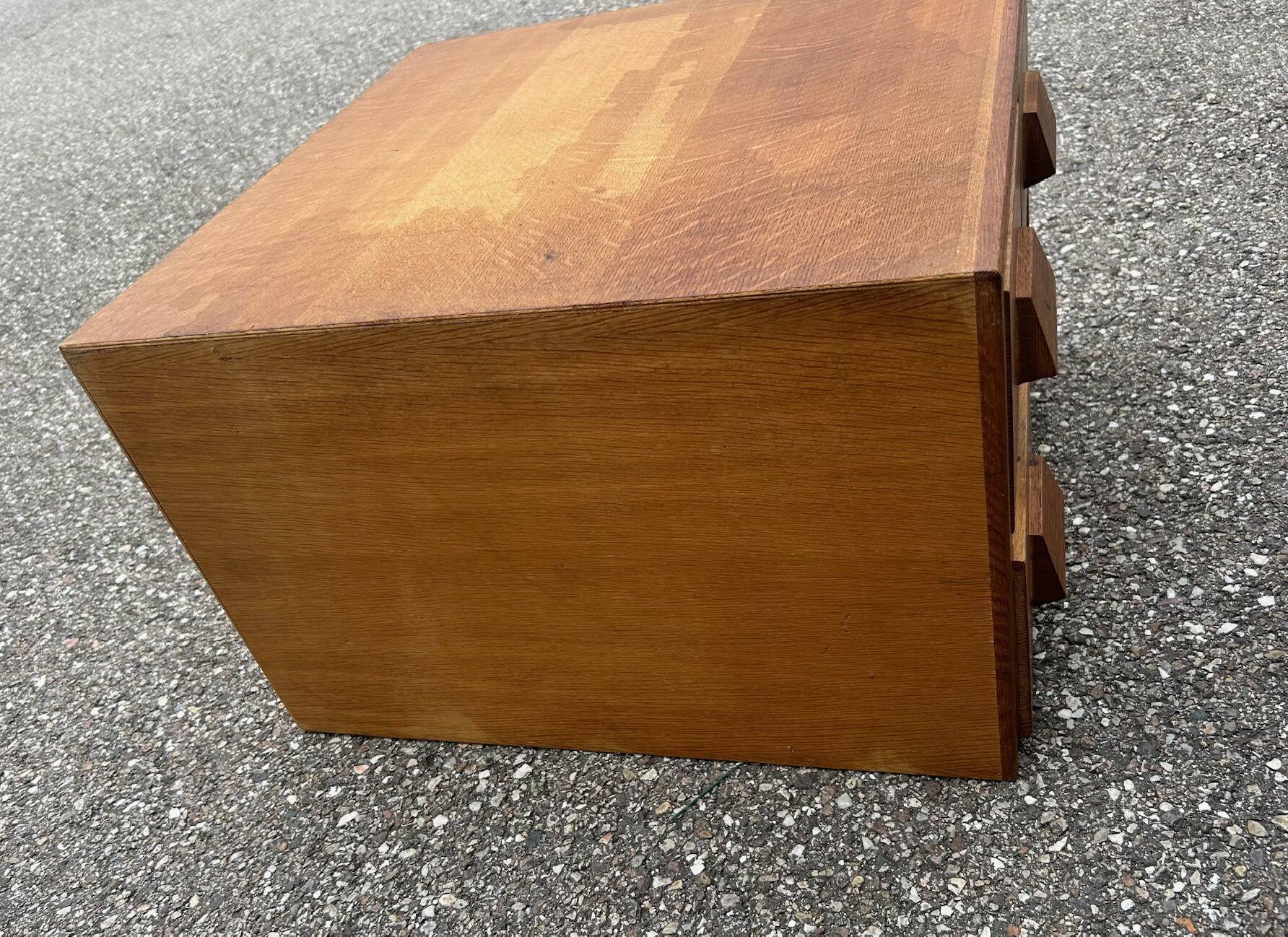 Oak craft cabinet with 4 drawers